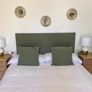 nerja-paradise-rentals-villa-almassora.hotelsinnerja.org/